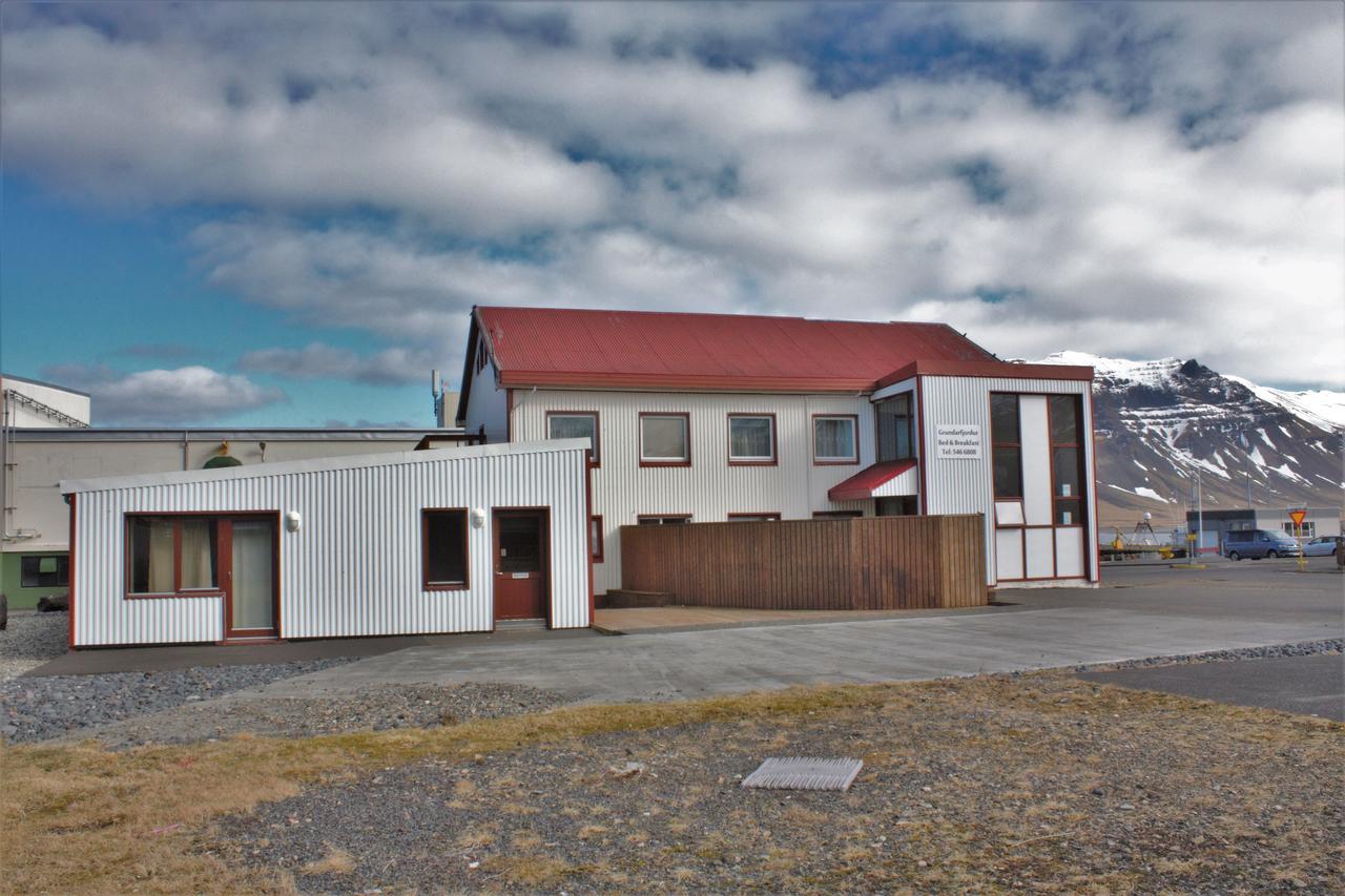 Grundarfjordur Bed And Breakfast Bagian luar foto